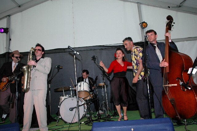 min 2008 05 04 retro rhythm 301